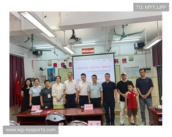 多地中小学图书馆增配体育类书籍与专柜 多地中小学图书馆增配体育类书籍与专柜